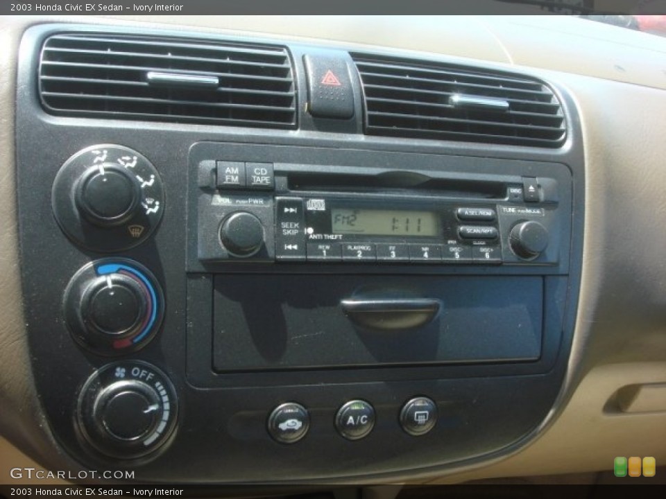 Ivory Interior Controls for the 2003 Honda Civic EX Sedan #80370193