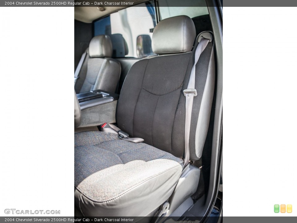 Dark Charcoal Interior Front Seat for the 2004 Chevrolet Silverado 2500HD Regular Cab #80390874