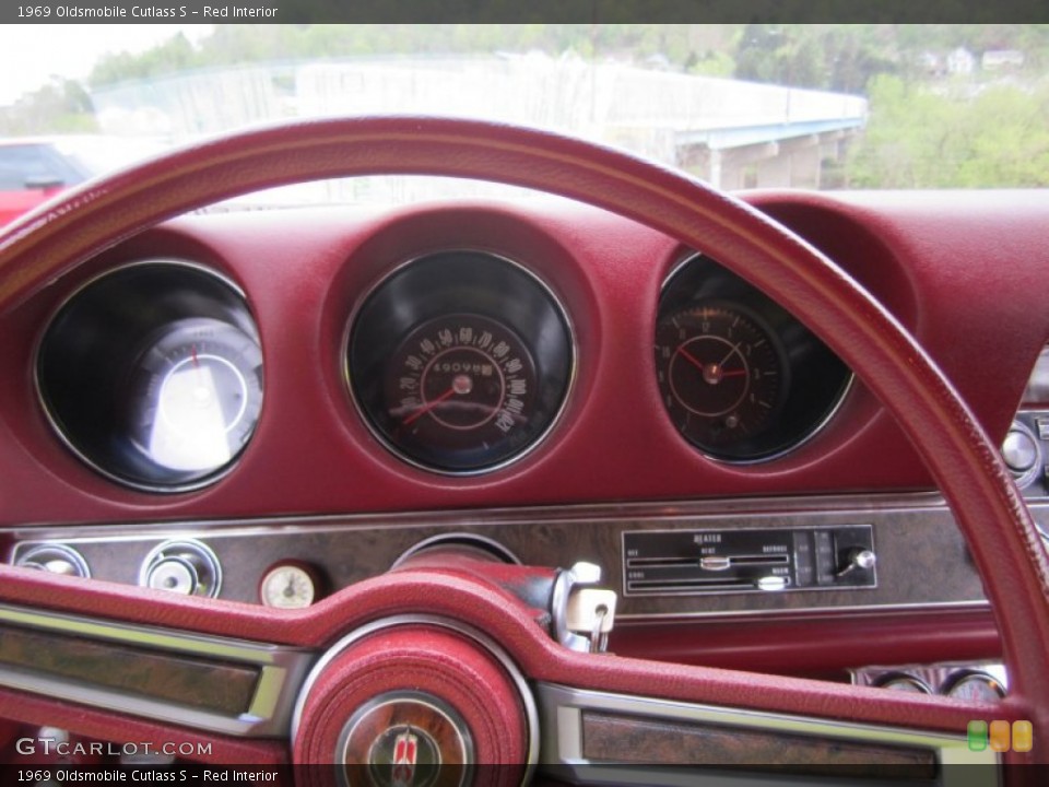 Red Interior Dashboard for the 1969 Oldsmobile Cutlass S #80391285