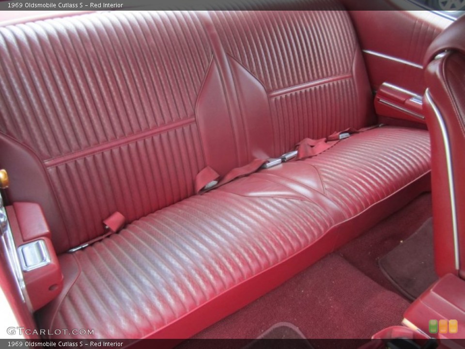 Red Interior Rear Seat for the 1969 Oldsmobile Cutlass S #80391323