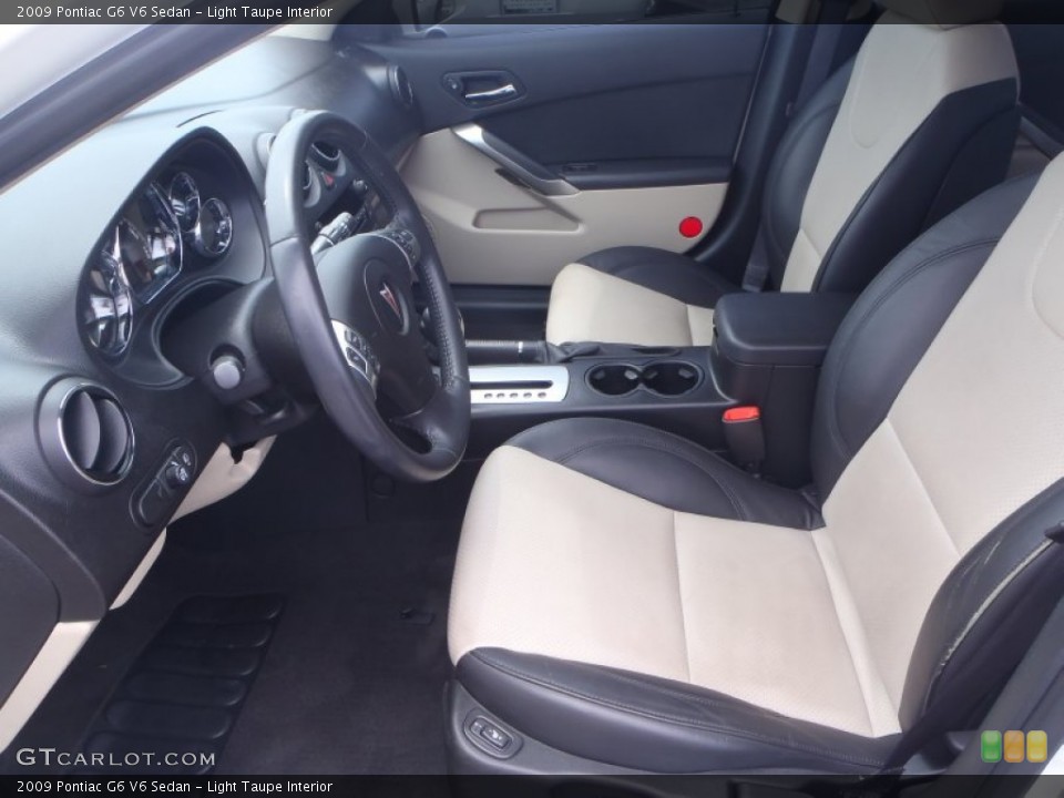 Light Taupe Interior Photo for the 2009 Pontiac G6 V6 Sedan #80394032