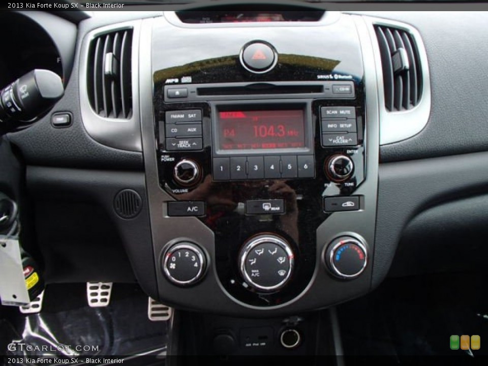Black Interior Controls for the 2013 Kia Forte Koup SX #80407171