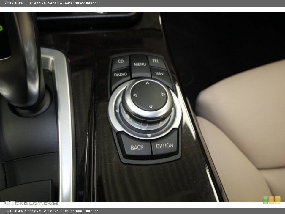 Oyster/Black Interior Controls for the 2012 BMW 5 Series 528i Sedan #80412478
