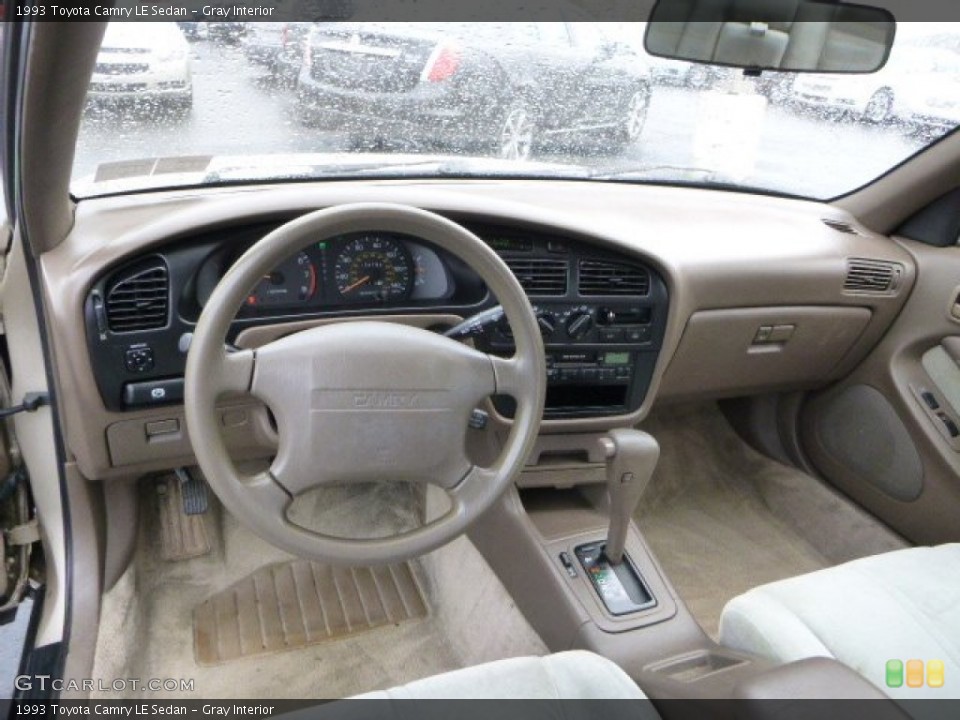 Gray Interior Dashboard for the 1993 Toyota Camry LE Sedan #80422156