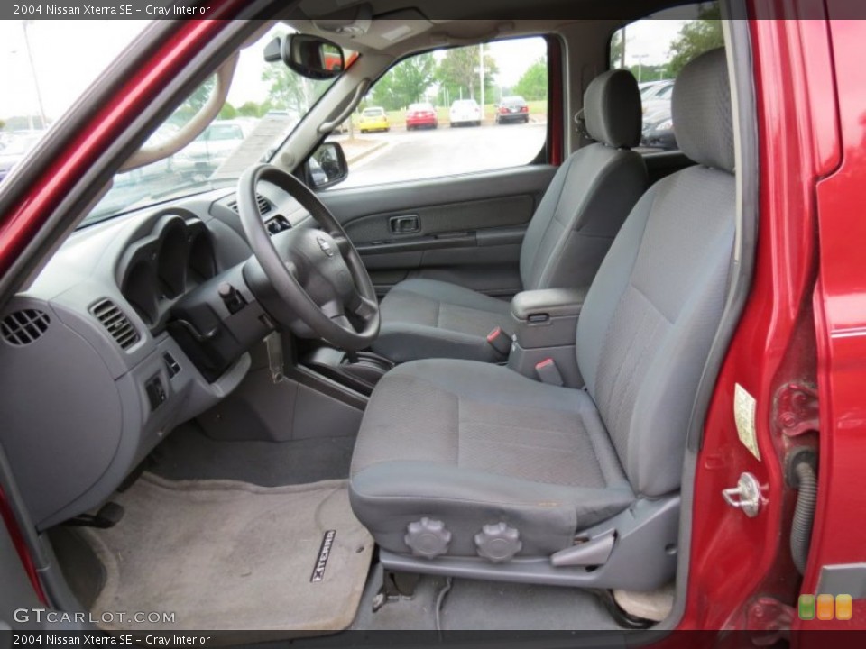 Gray Interior Photo for the 2004 Nissan Xterra SE #80429903