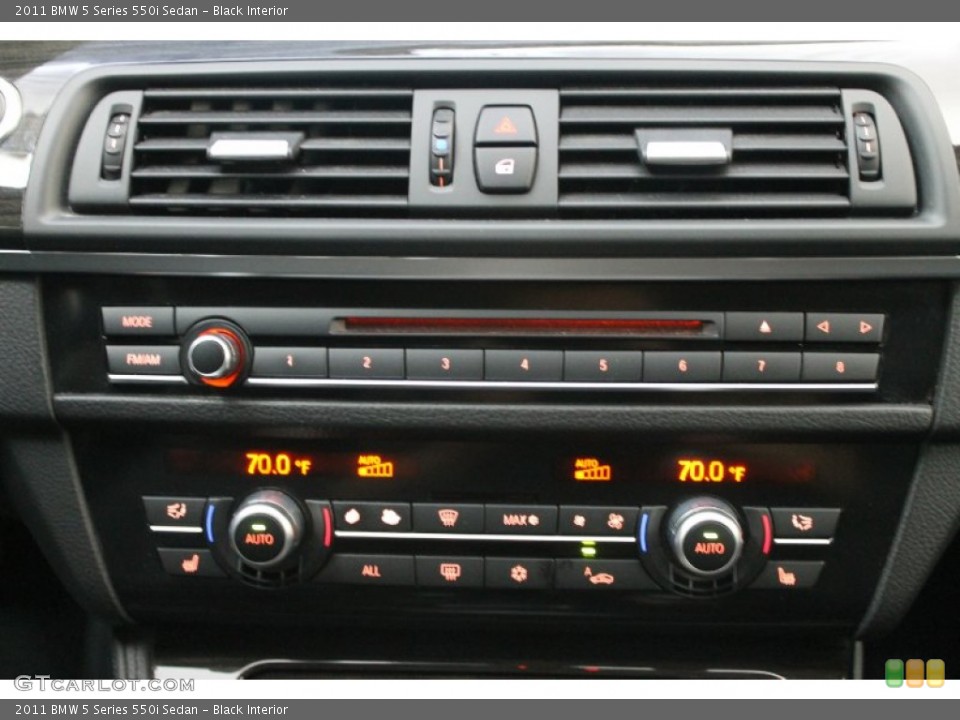 Black Interior Controls for the 2011 BMW 5 Series 550i Sedan #80429993