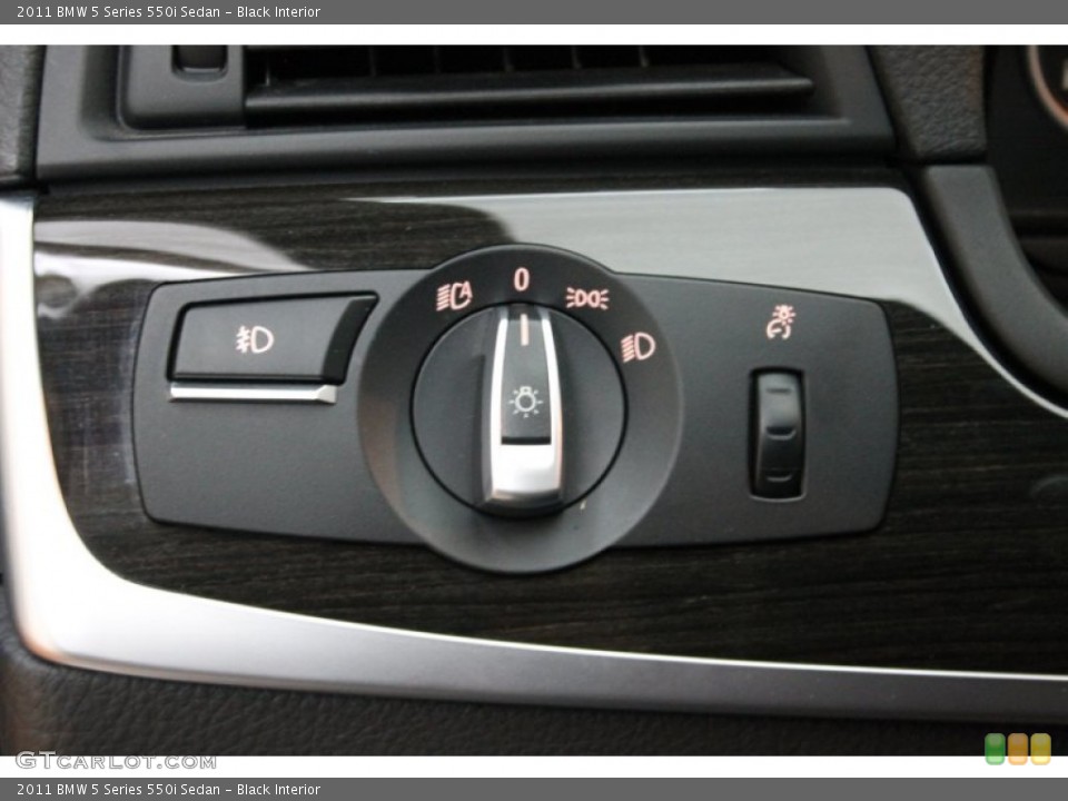 Black Interior Controls for the 2011 BMW 5 Series 550i Sedan #80430368