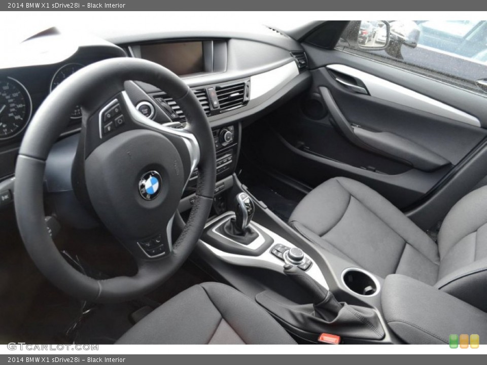 Black Interior Photo for the 2014 BMW X1 sDrive28i #80458265