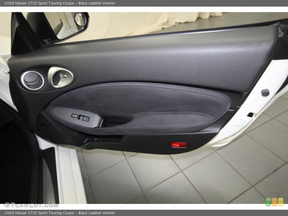 Black Leather Interior Door Panel for the 2009 Nissan 370Z Sport Touring Coupe #80460920