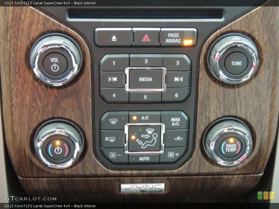 Black Interior Controls for the 2013 Ford F150 Lariat SuperCrew 4x4 #80461538