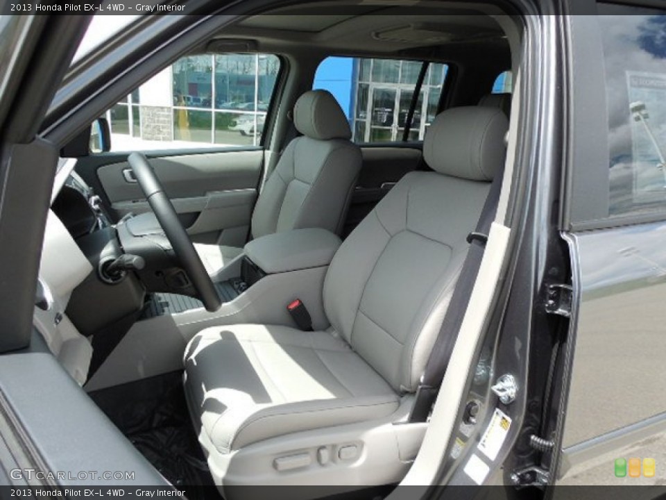 Gray Interior Photo for the 2013 Honda Pilot EX-L 4WD #80467019