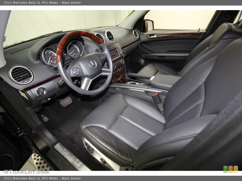 Black Interior Photo for the 2011 Mercedes-Benz GL 450 4Matic #80467022