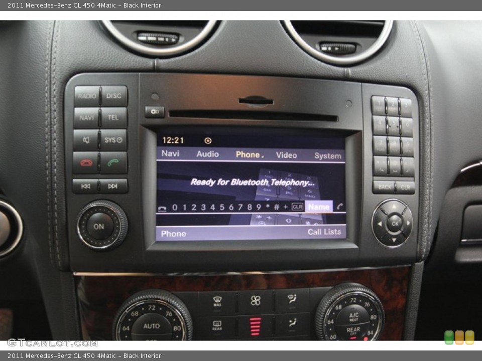 Black Interior Controls for the 2011 Mercedes-Benz GL 450 4Matic #80467177