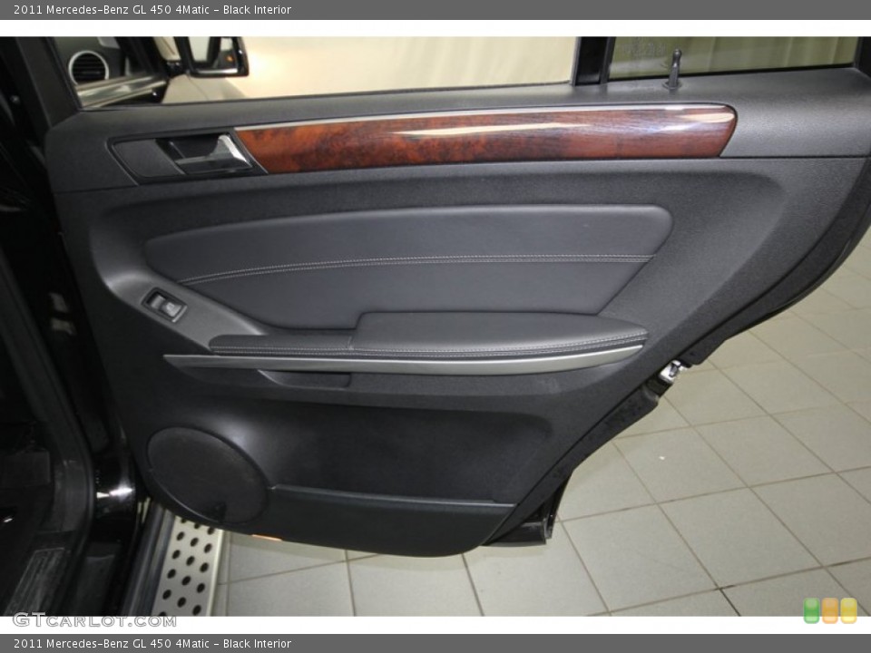 Black Interior Door Panel for the 2011 Mercedes-Benz GL 450 4Matic #80467550