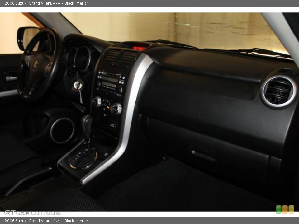 Black Interior Dashboard for the 2006 Suzuki Grand Vitara 4x4 #80475623