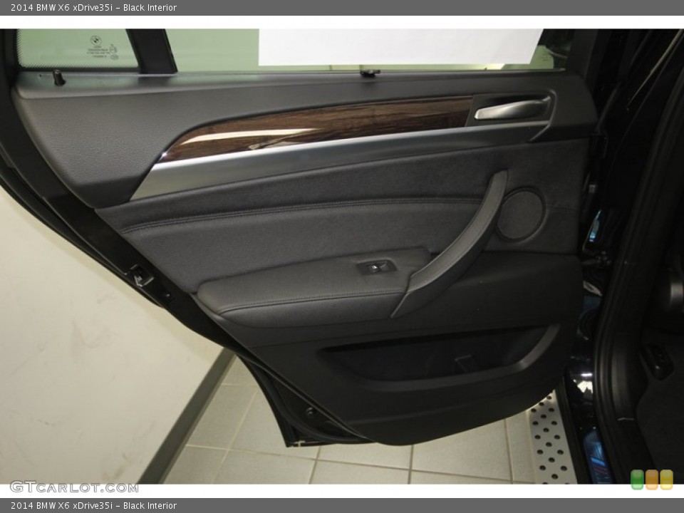 Black Interior Door Panel for the 2014 BMW X6 xDrive35i #80477019