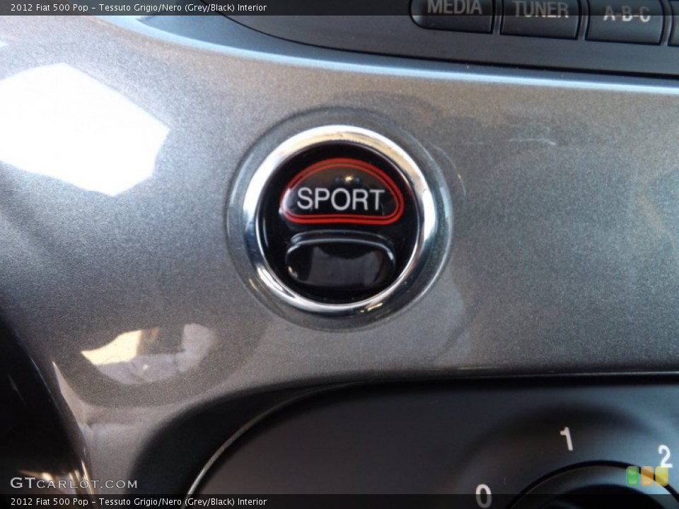 Tessuto Grigio/Nero (Grey/Black) Interior Controls for the 2012 Fiat 500 Pop #80478518