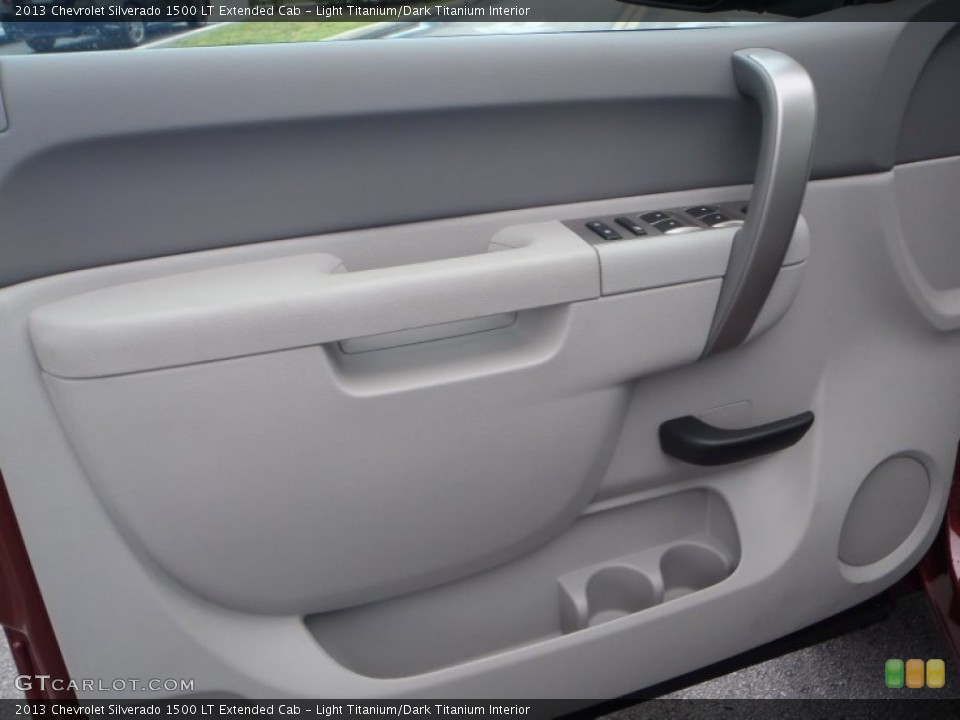 Light Titanium/Dark Titanium Interior Door Panel for the 2013 Chevrolet Silverado 1500 LT Extended Cab #80483221