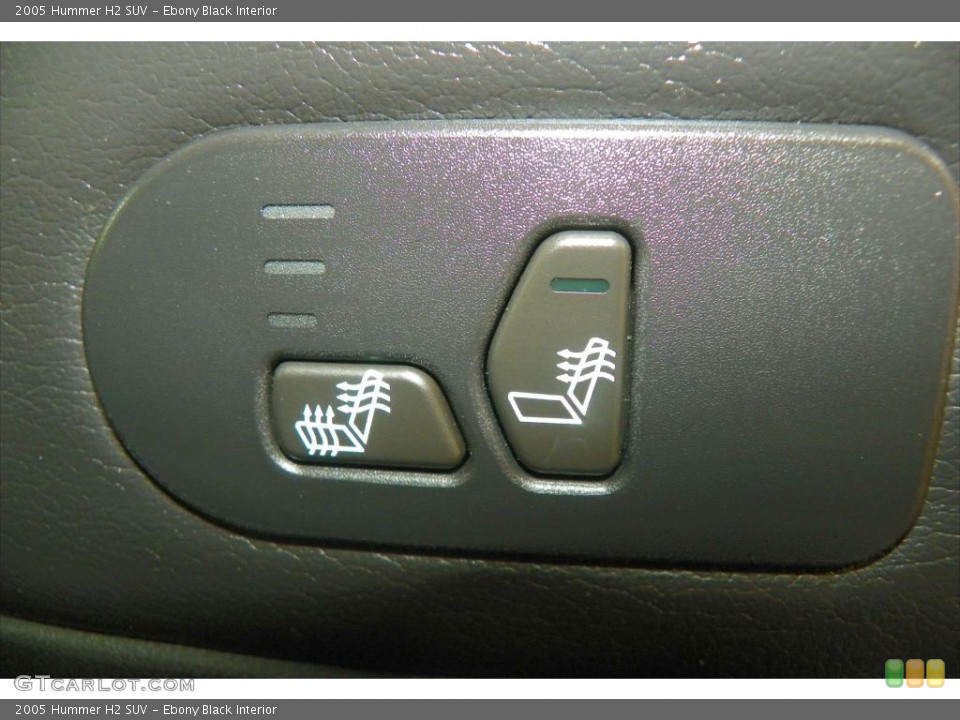 Ebony Black Interior Controls for the 2005 Hummer H2 SUV #80486094
