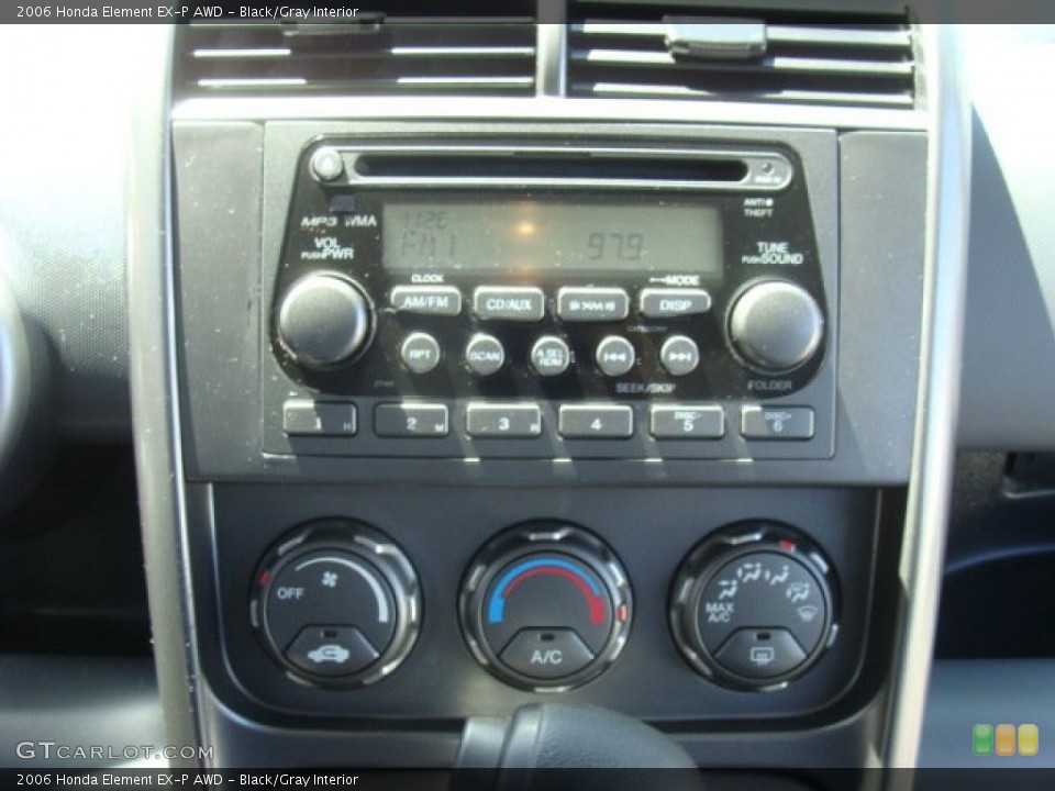 Black/Gray Interior Controls for the 2006 Honda Element EX-P AWD #80492108