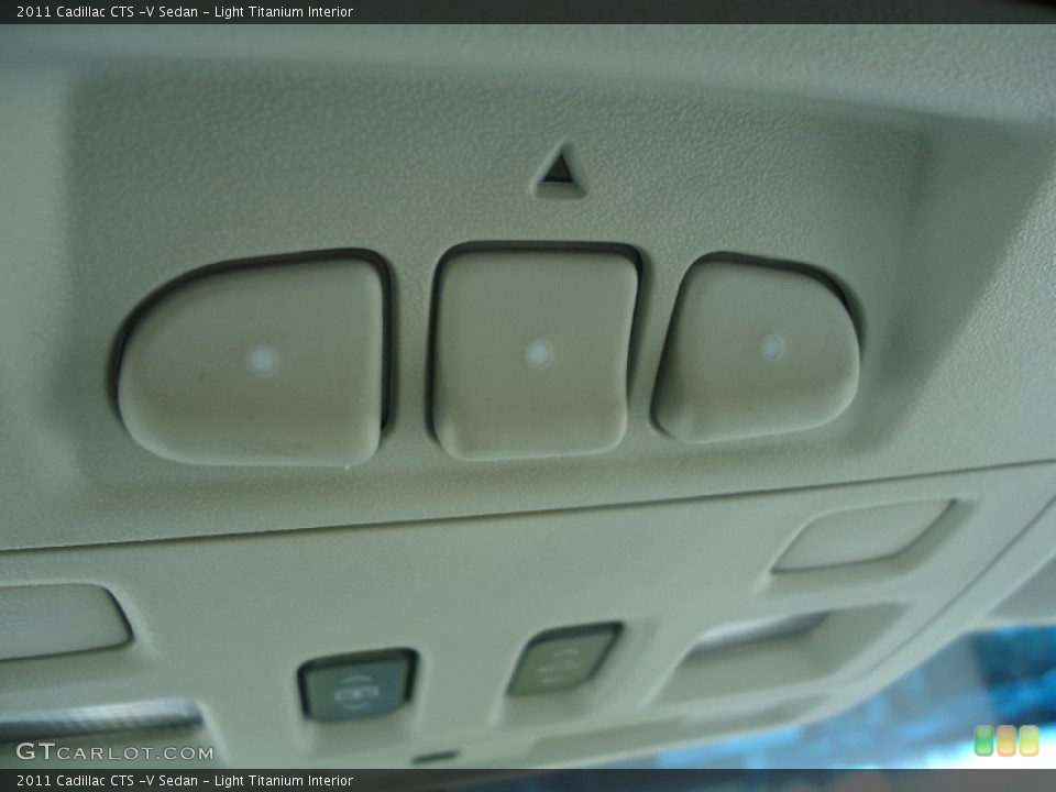 Light Titanium Interior Controls for the 2011 Cadillac CTS -V Sedan #80498011
