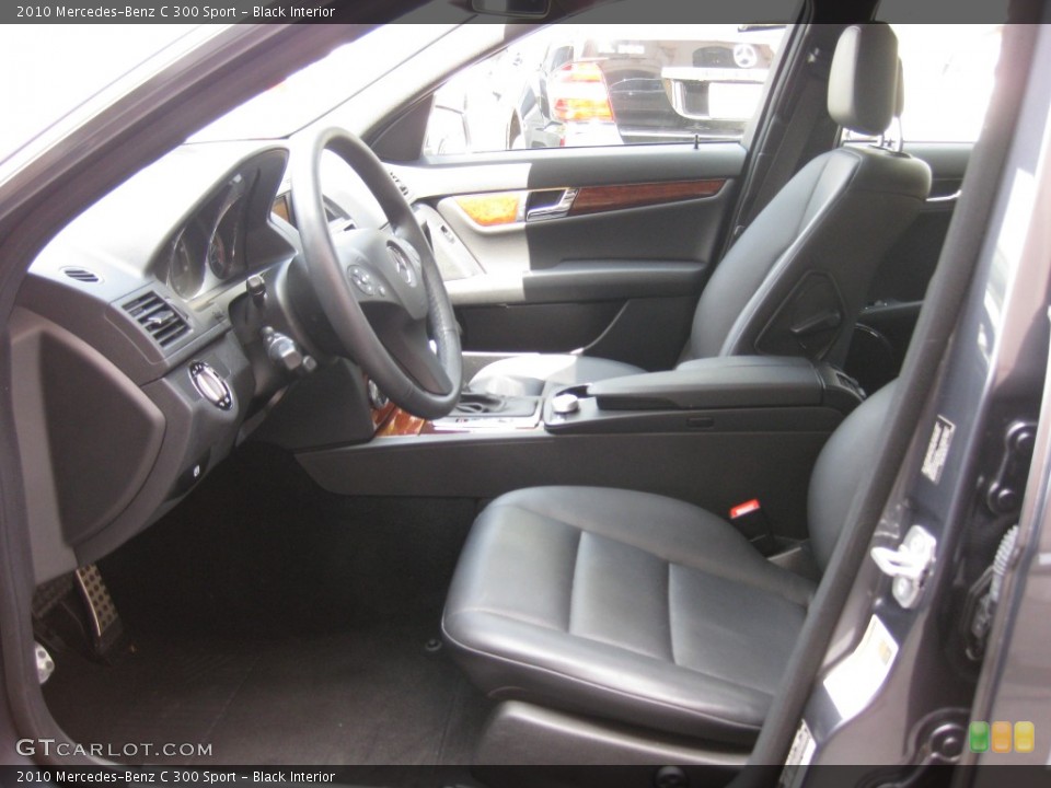 Black Interior Photo for the 2010 Mercedes-Benz C 300 Sport #80499748