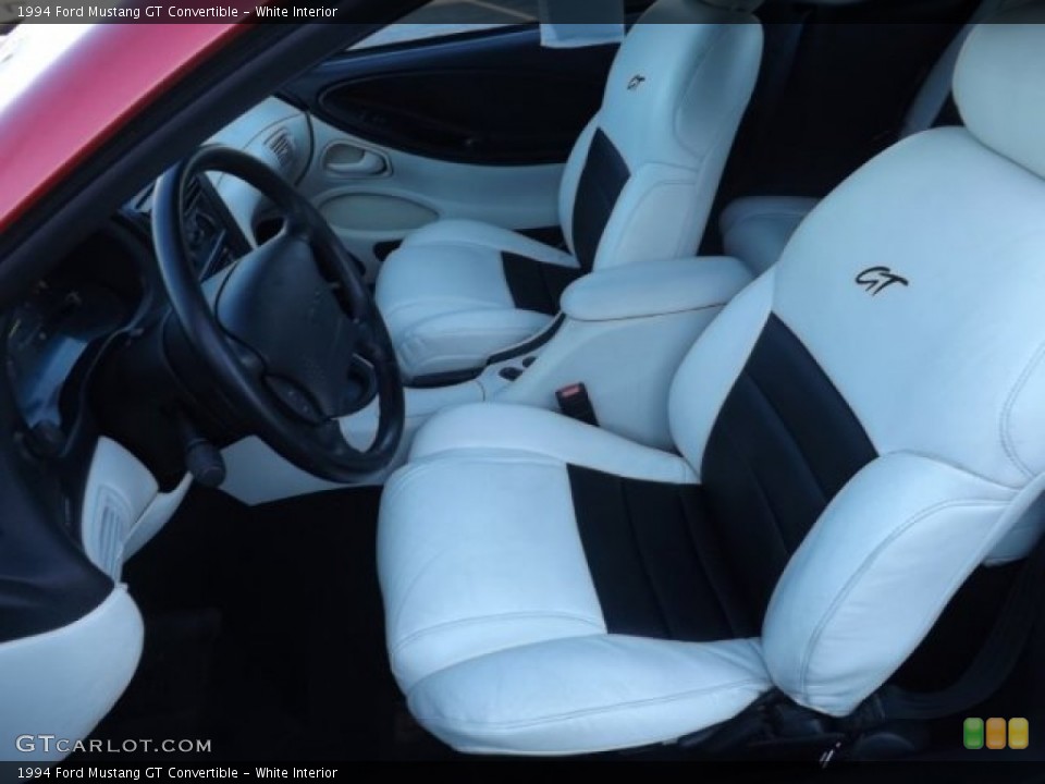 White Interior Photo for the 1994 Ford Mustang GT Convertible #80512150