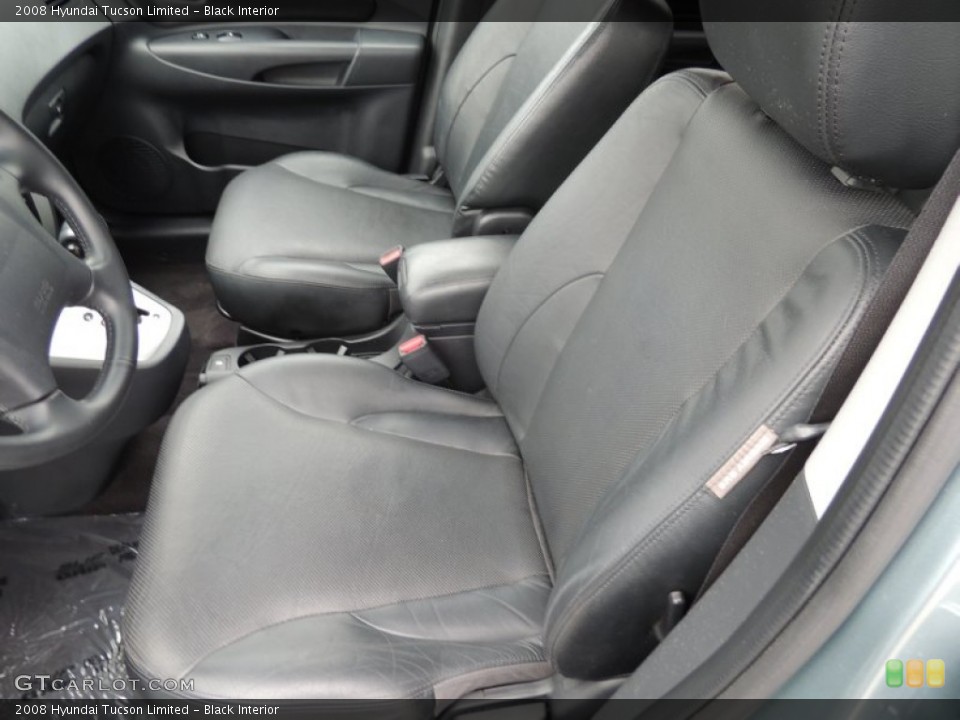 Black 2008 Hyundai Tucson Interiors