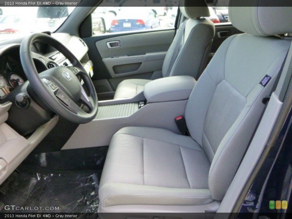 Gray Interior Photo for the 2013 Honda Pilot EX 4WD #80522575