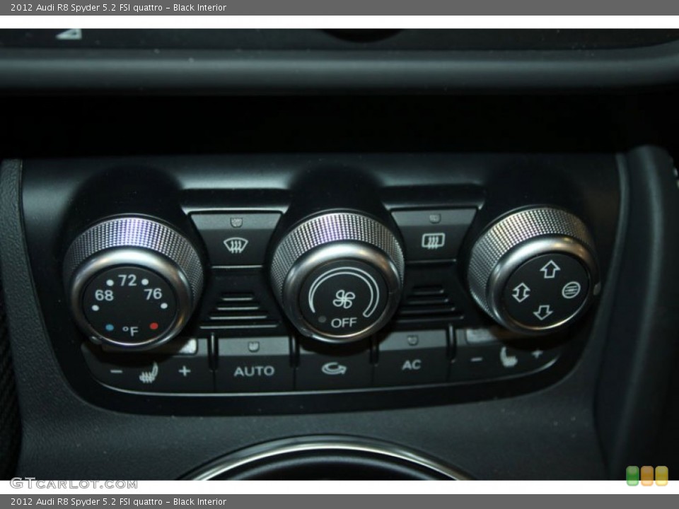 Black Interior Controls for the 2012 Audi R8 Spyder 5.2 FSI quattro #80525470