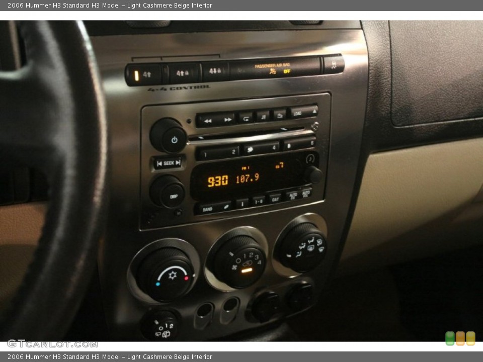 Light Cashmere Beige Interior Controls for the 2006 Hummer H3  #80532910