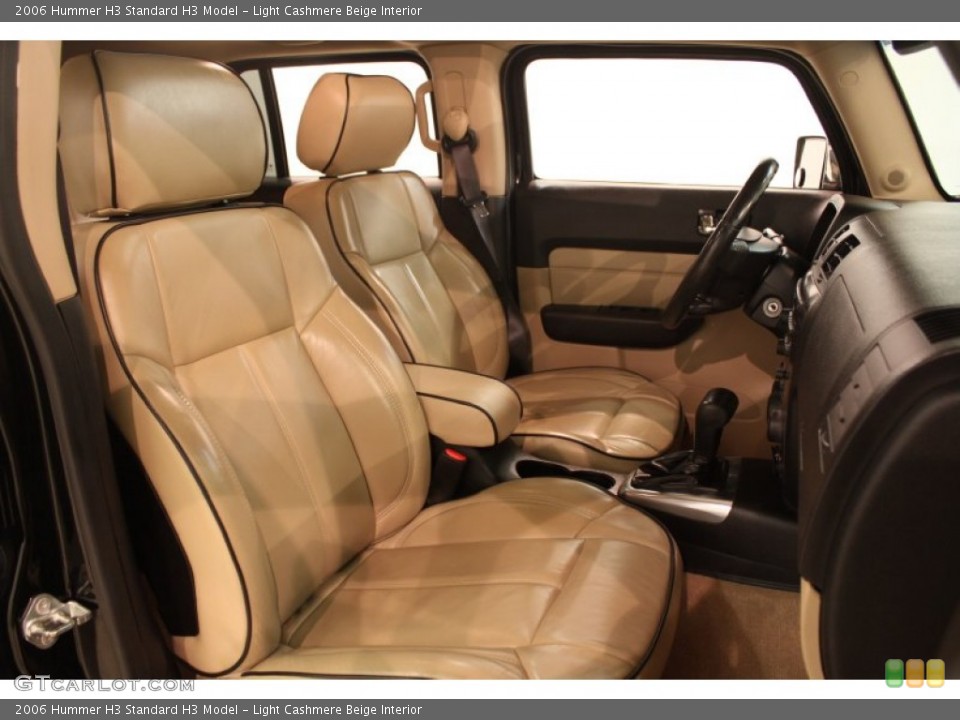 Light Cashmere Beige Interior Photo for the 2006 Hummer H3  #80532934