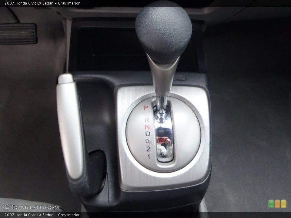 Gray Interior Transmission for the 2007 Honda Civic LX Sedan #80540608