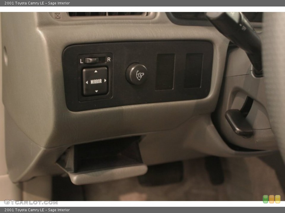 Sage Interior Controls for the 2001 Toyota Camry LE #80549797