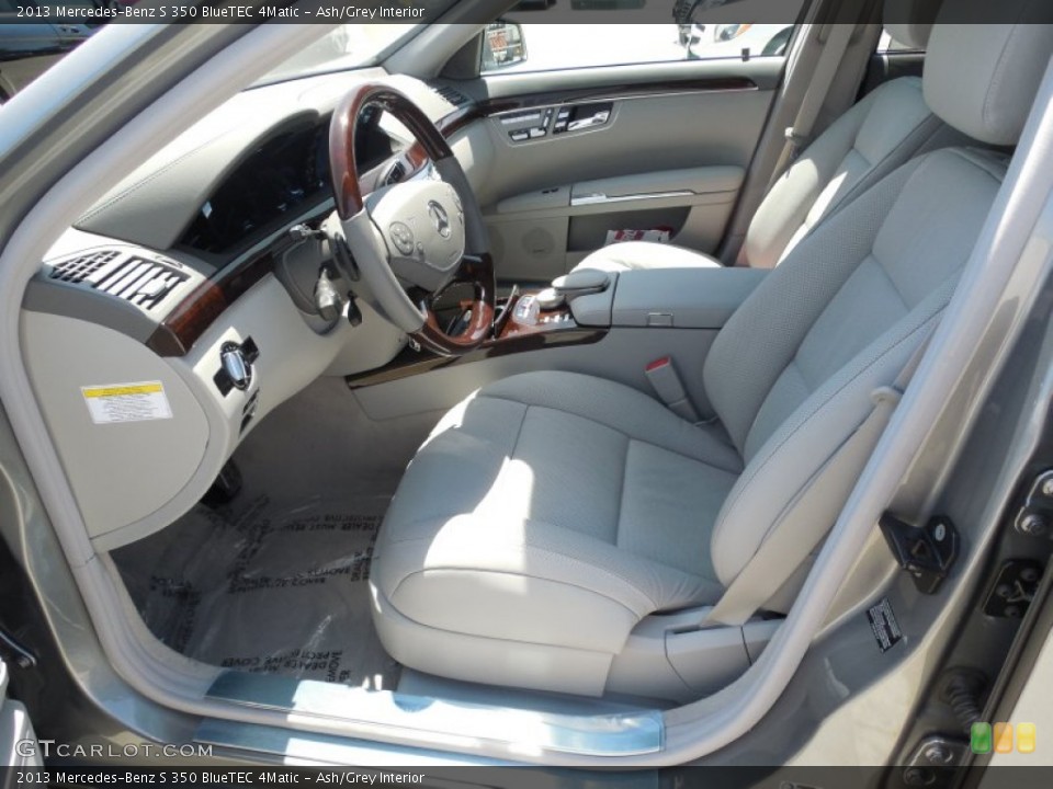 Ash/Grey Interior Photo for the 2013 Mercedes-Benz S 350 BlueTEC 4Matic #80555362