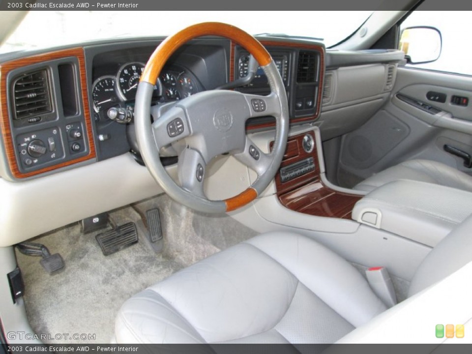 Pewter Interior Photo for the 2003 Cadillac Escalade AWD #80563760