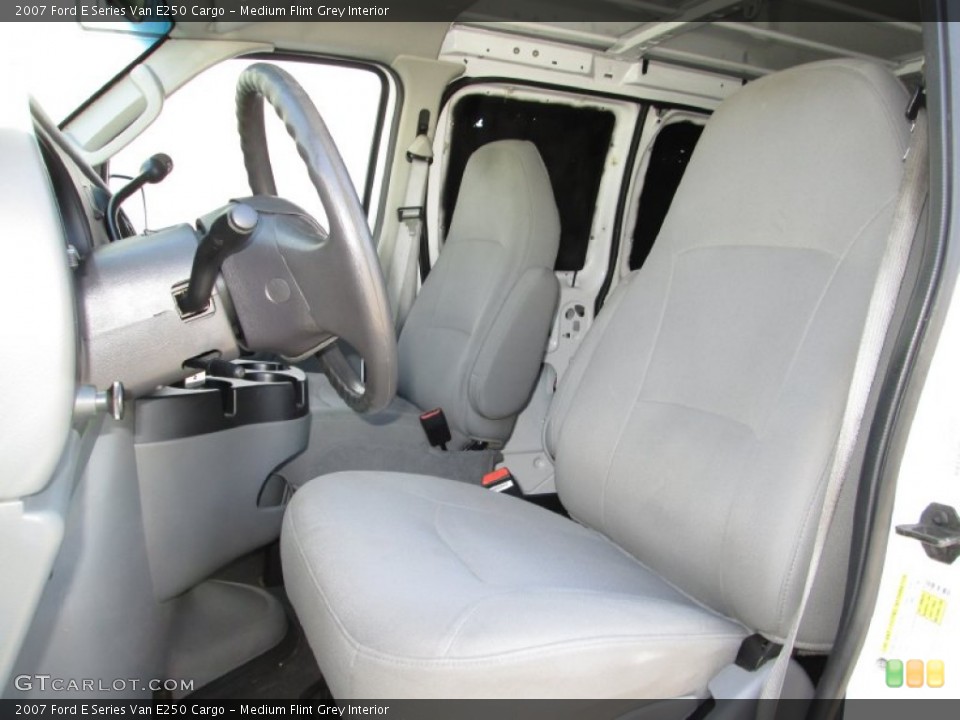Medium Flint Grey Interior Photo for the 2007 Ford E Series Van E250 Cargo #80566699