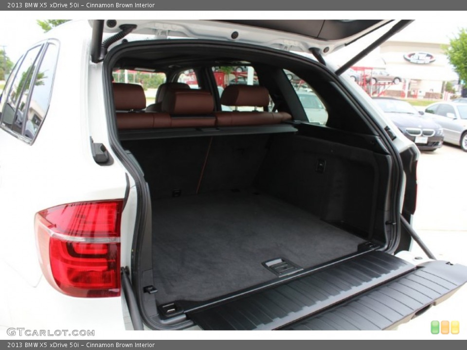 Cinnamon Brown Interior Trunk for the 2013 BMW X5 xDrive 50i #80572724