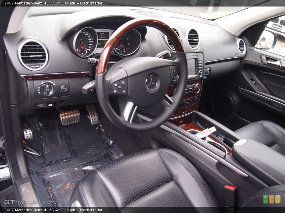 Black 2007 Mercedes-Benz ML Interiors
