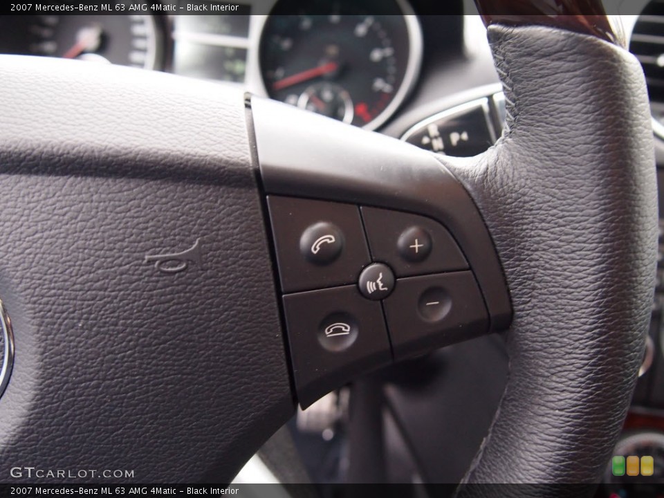 Black Interior Controls for the 2007 Mercedes-Benz ML 63 AMG 4Matic #80590255