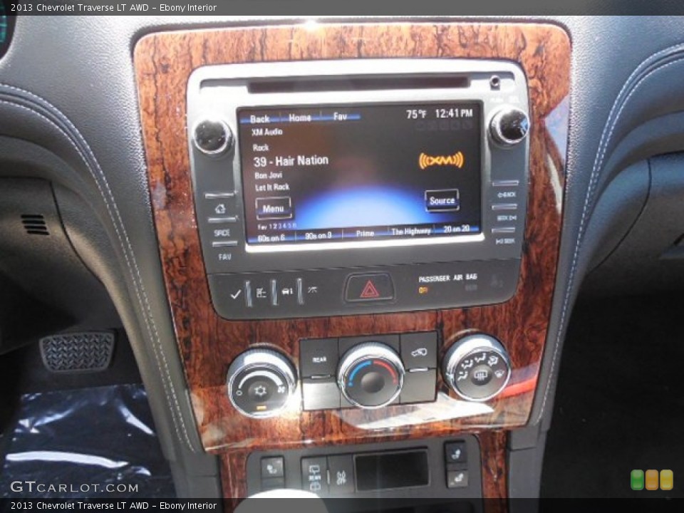 Ebony Interior Controls for the 2013 Chevrolet Traverse LT AWD #80616746