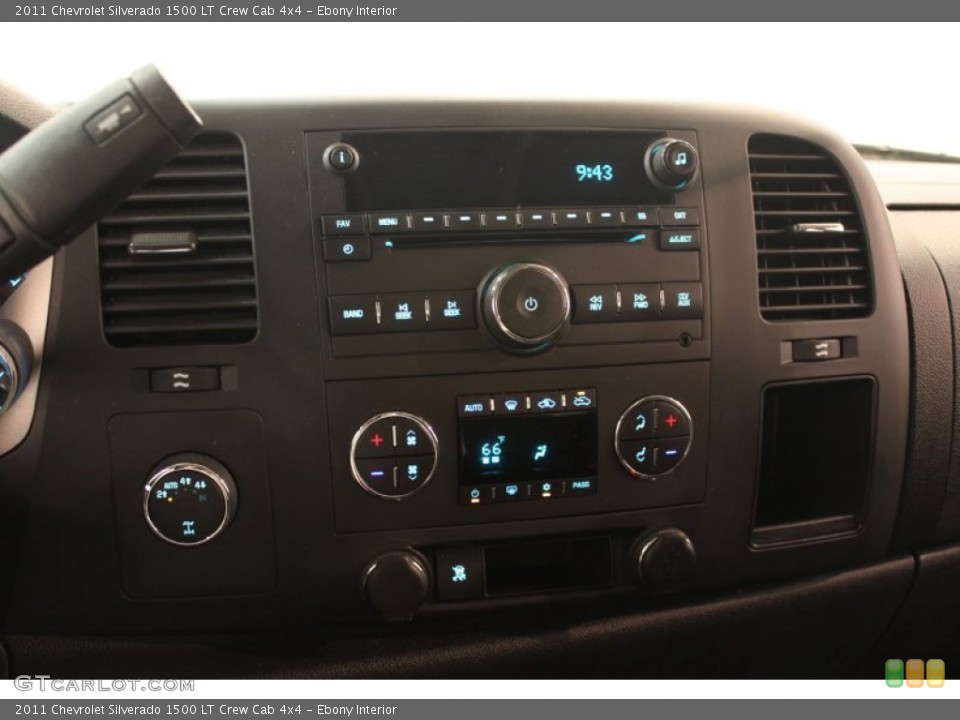 Ebony Interior Controls for the 2011 Chevrolet Silverado 1500 LT Crew Cab 4x4 #80635472