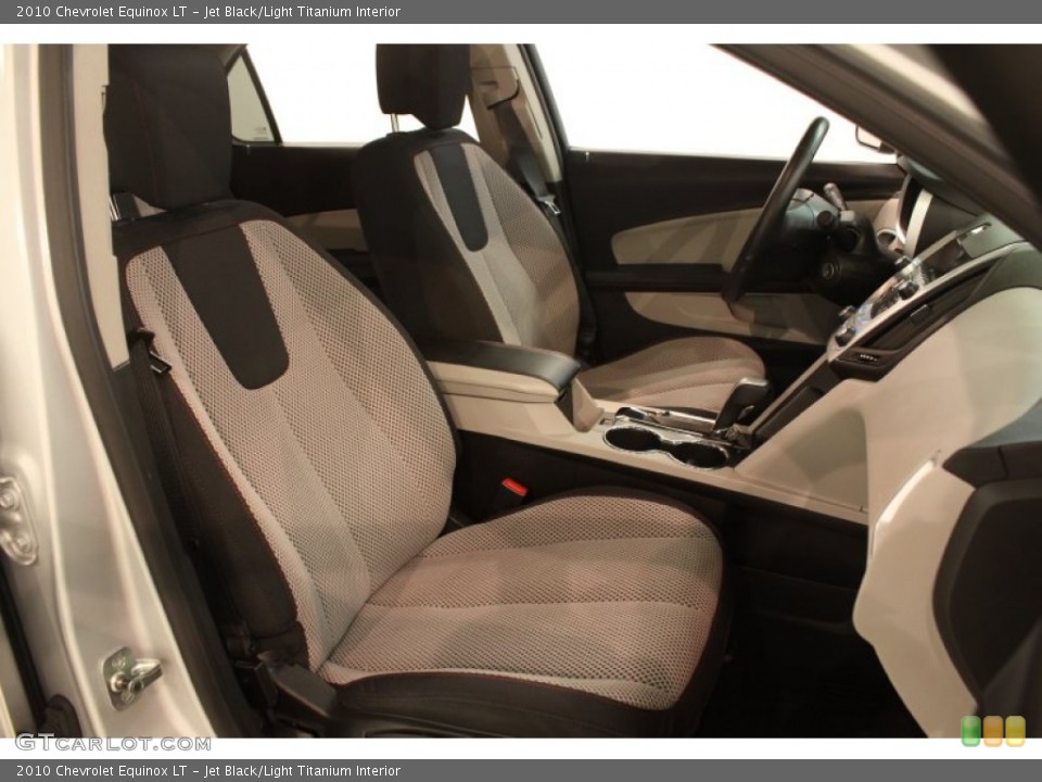 Jet Black/Light Titanium Interior Photo for the 2010 Chevrolet Equinox LT #80638106
