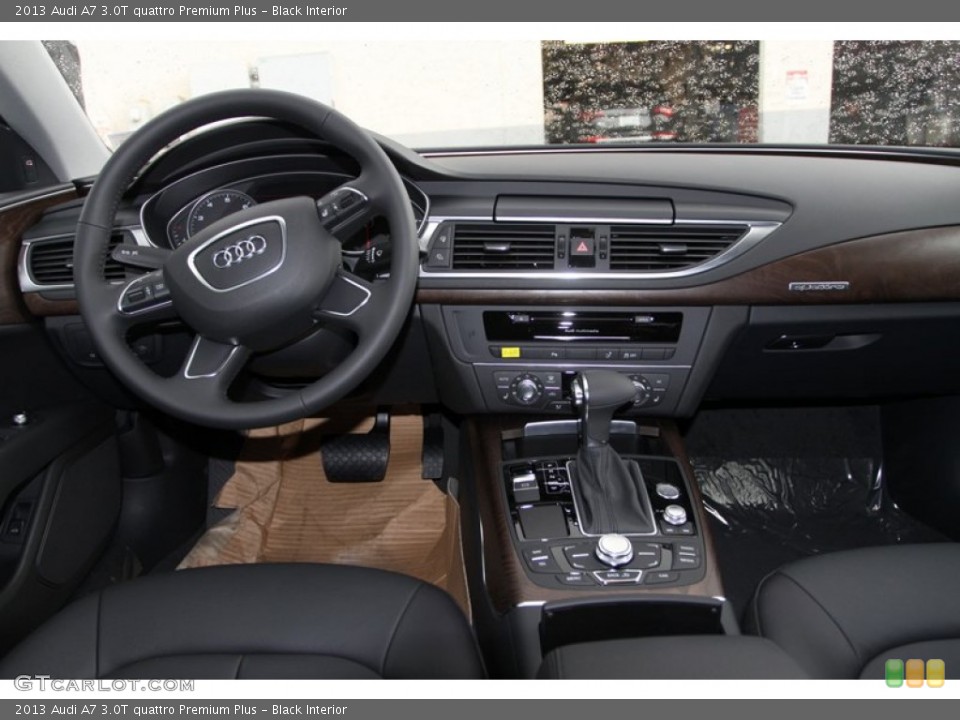 Black Interior Dashboard for the 2013 Audi A7 3.0T quattro Premium Plus #80641162