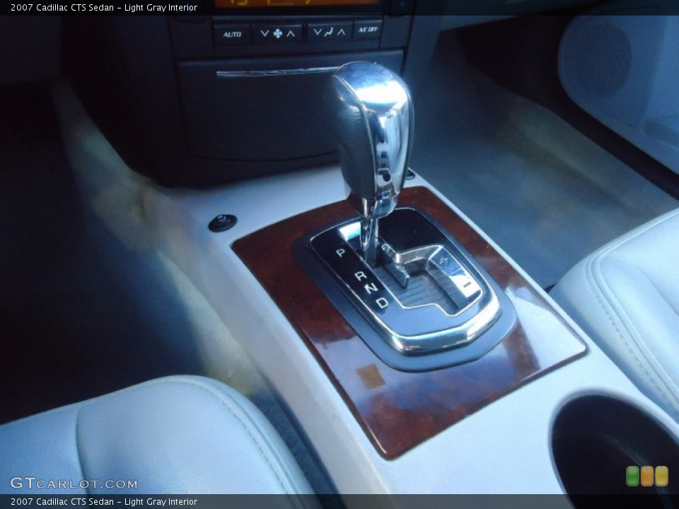Light Gray Interior Transmission for the 2007 Cadillac CTS Sedan #80648371
