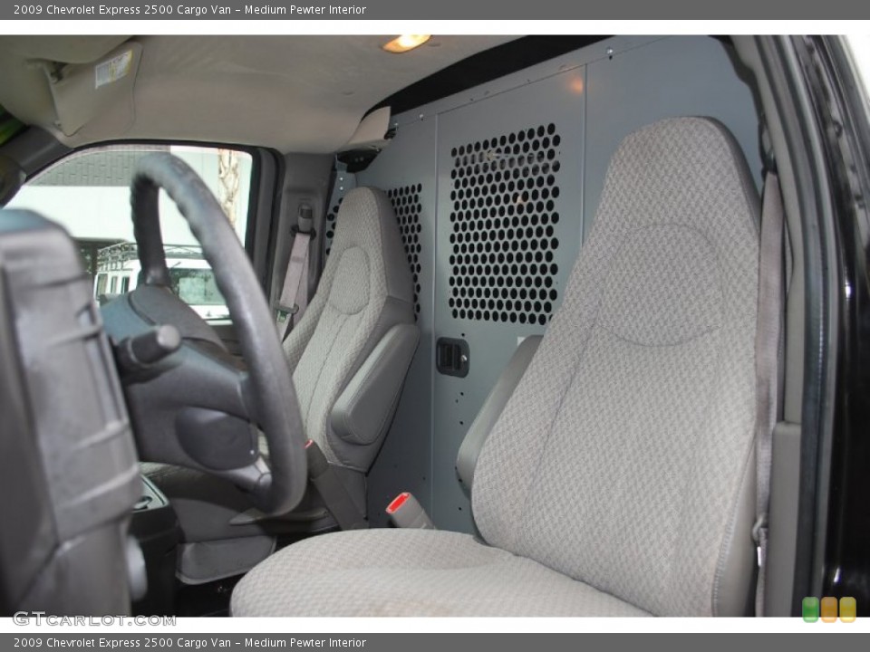 Medium Pewter Interior Photo for the 2009 Chevrolet Express 2500 Cargo Van #80663425