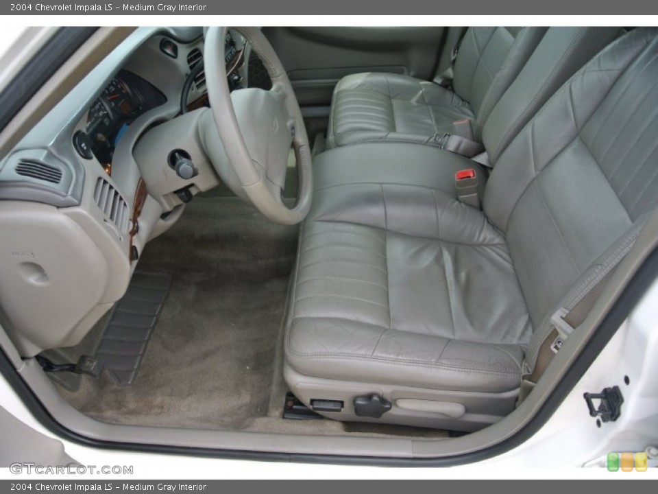 Medium Gray Interior Photo for the 2004 Chevrolet Impala LS #80665119