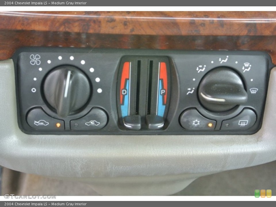 Medium Gray Interior Controls for the 2004 Chevrolet Impala LS #80665175