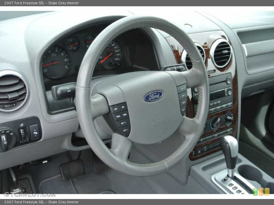 Shale Grey Interior Steering Wheel for the 2007 Ford Freestyle SEL #80667280