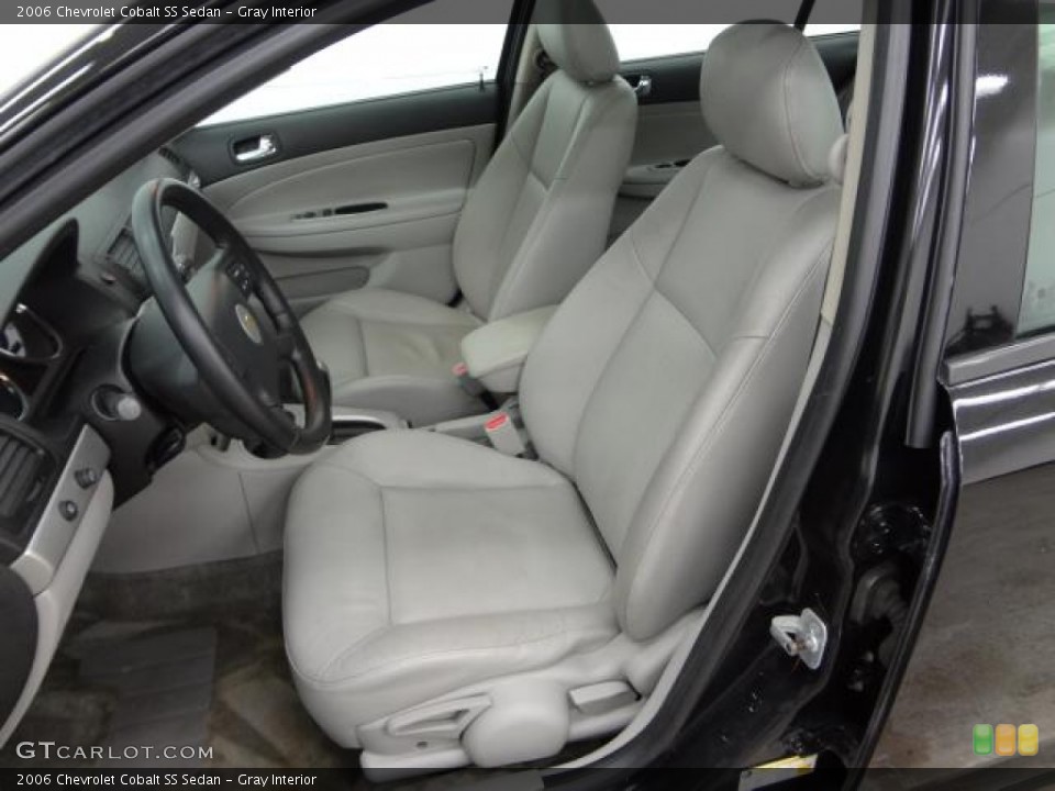 Gray Interior Photo for the 2006 Chevrolet Cobalt SS Sedan #80682243
